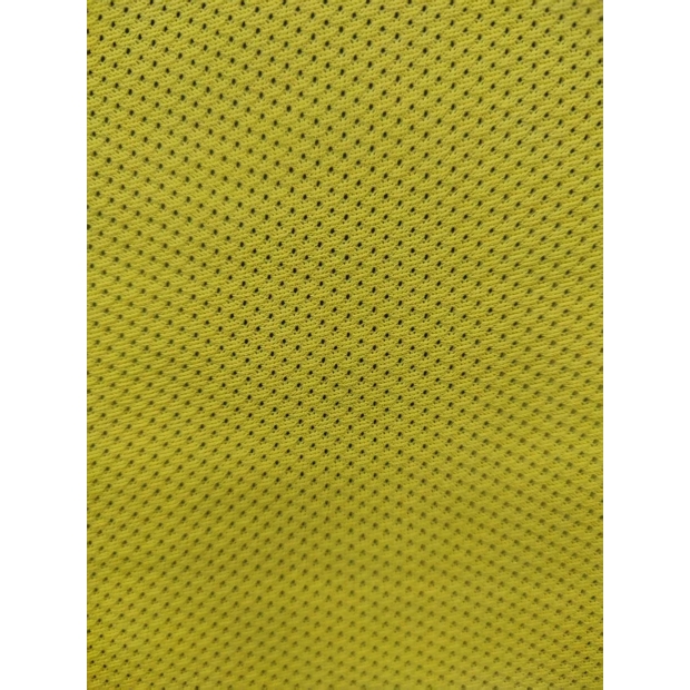 網布 (Mesh)、輕量、透氣、耐用